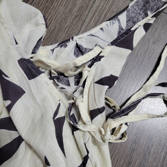 Roxy Dress / Coverup - Picture 3 of 3